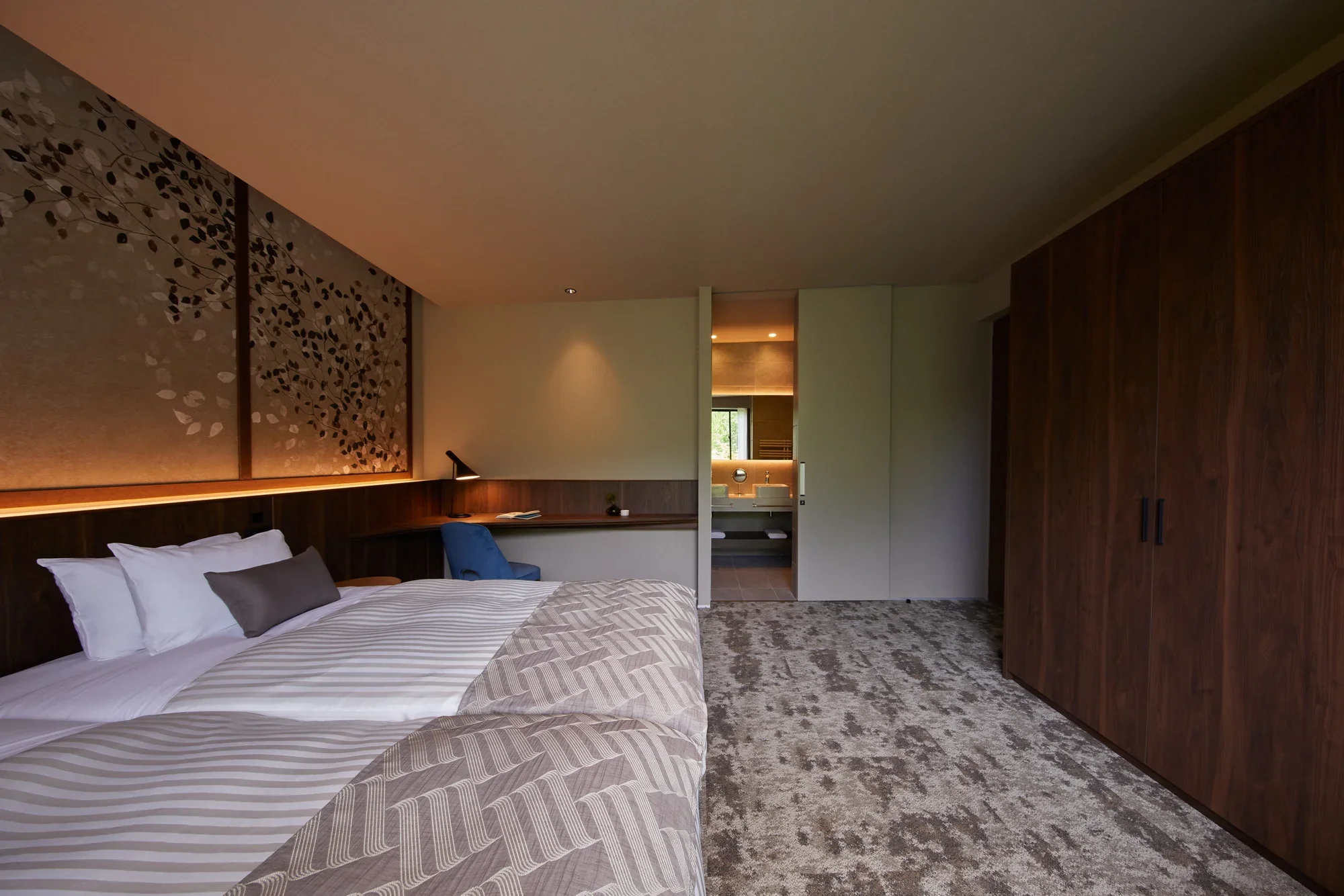 Bedrooms & Baths