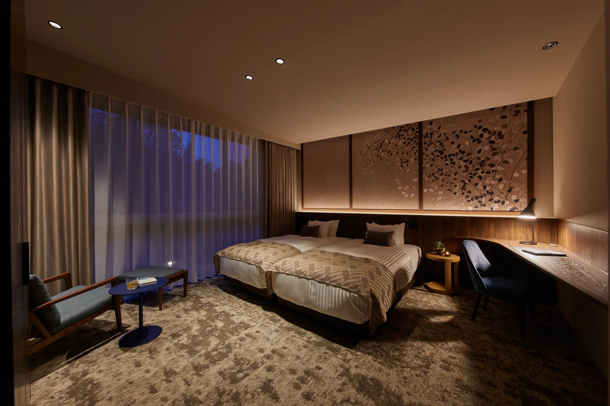 Bedrooms & Baths